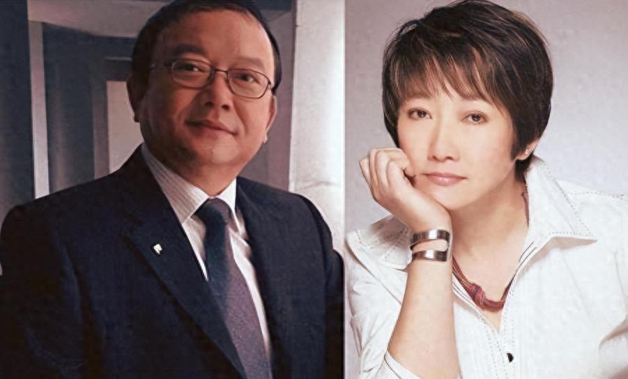 星空体育app官方下载-王刚没想到，离婚24年，成方圆会以这种方式，给自己上了生动一课